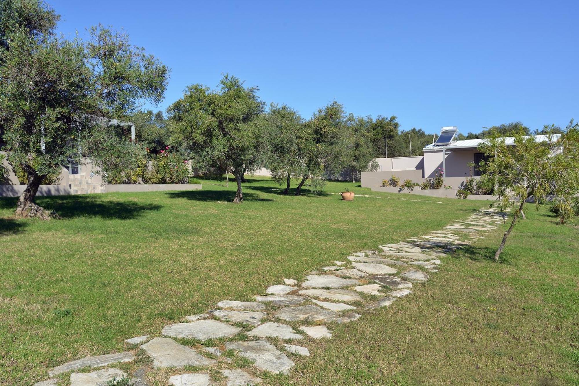 Alexandra'S Garden Houses Stalos Exterior photo
